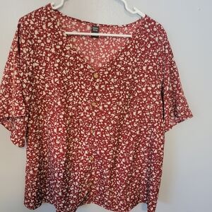 Floral Red & White Blouse- Like New- XL